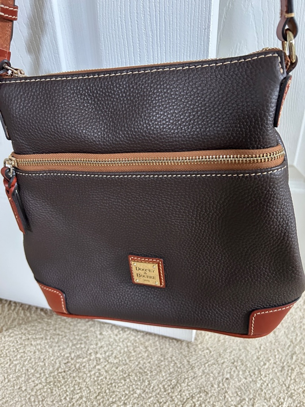 Dooney & Bourke Dark Brown Pebbled Leather Crossbody Messenger with Tan Trim - Picture 2 of 9
